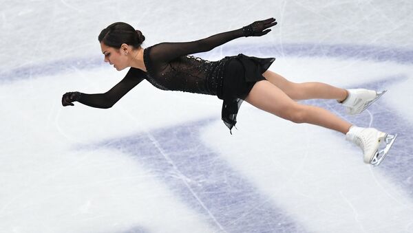 Evguéniya Medvédeva participa en el Campeonato Mundial de Patinaje Artístico - Sputnik Mundo