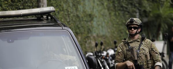 Un policía federal de Brasil (imagen referencial) - Sputnik Mundo
