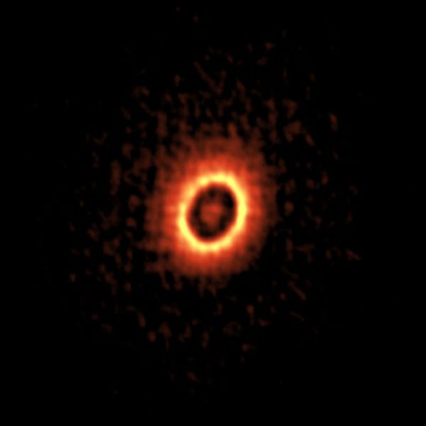 La estrella DM Tau La estrella DM Tau - Sputnik Mundo