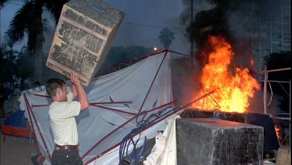 Imágenes del Marzo Paraguayo, en Asunción, en 1999 - Sputnik Mundo