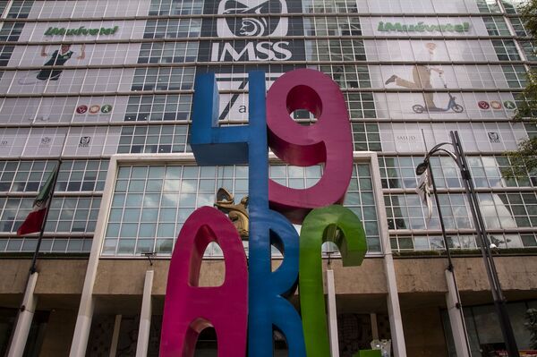 Qué significan los curiosos 'antimonumentos' de Ciudad de México (fotos) - Sputnik Mundo