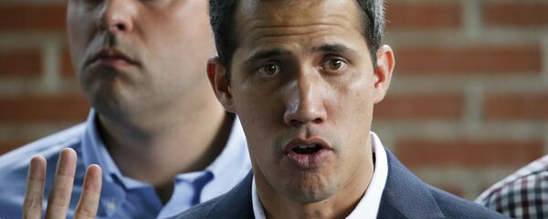 El autoproclamado presidente encargado de Venezuela, Juan Guaidó - Sputnik Mundo