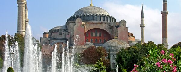 El templo de Santa Sofía en Estambul El templo de Santa Sofía en Estambul - Sputnik Mundo