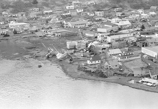 Después del gran terremoto de Alaska, un posterior tsunami destruyó al estado más grande de EEUU - Sputnik Mundo