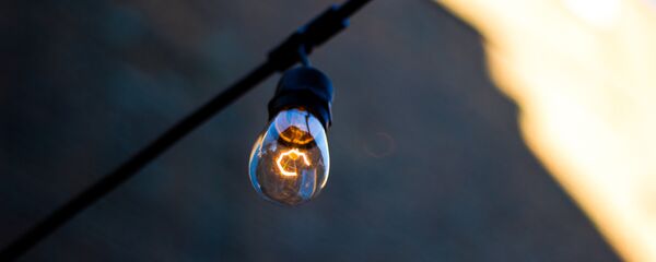 Una bombilla - Sputnik Mundo