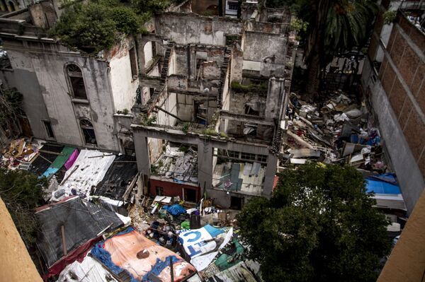 Predio de la antigua embajada de la República Española en la Ciudad de México, desalojada por policías.  - Sputnik Mundo