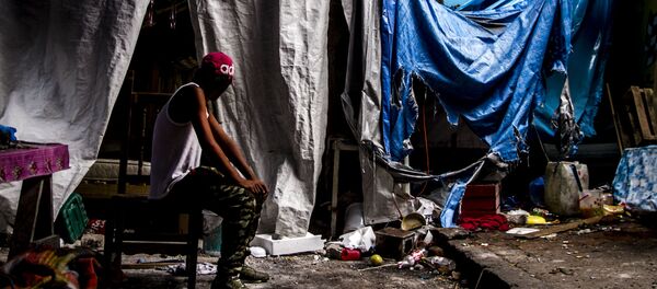 Campamento montado por la comunidad otomí tras su desalojo de la antigua embajada de la República Española en Ciudad de México. - Sputnik Mundo