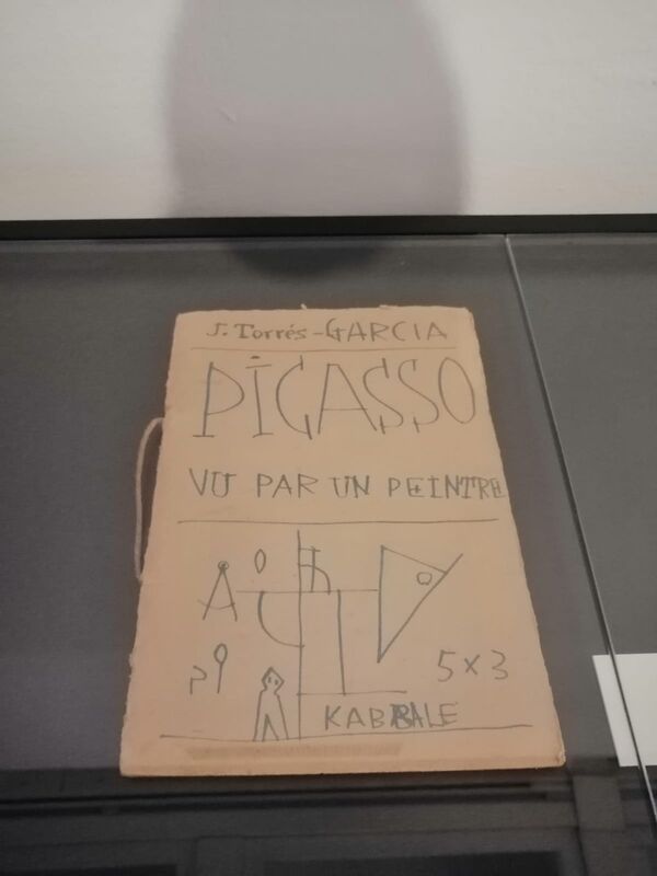 Documentos de Pablo Picasso, se aprecia el nombre el pintor uruguayo Joaquín Torres García - Sputnik Mundo