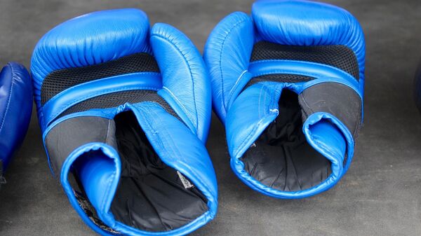 Guantes de boxeo - Sputnik Mundo