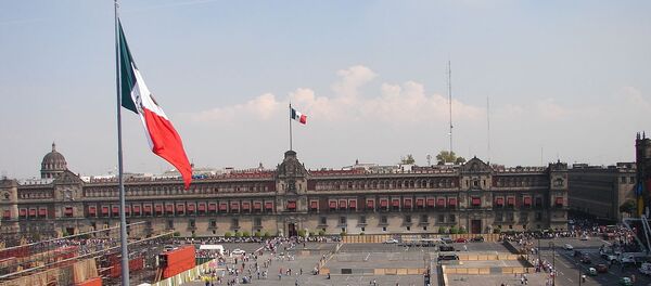 El Zócalo de Ciudad de México, oficialmente Plaza de la Constitución - Sputnik Mundo