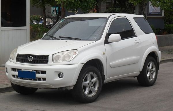 El Jonway UFO A380, una copia china de un Toyota - Sputnik Mundo