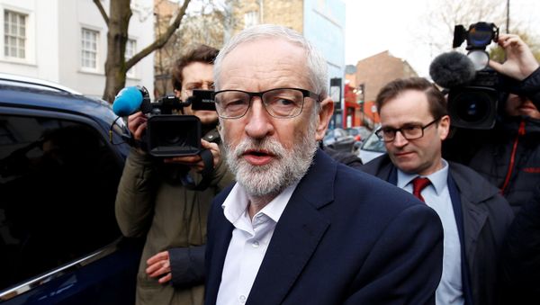 El líder laborista Jeremy Corbyn El líder laborista Jeremy Corbyn - Sputnik Mundo