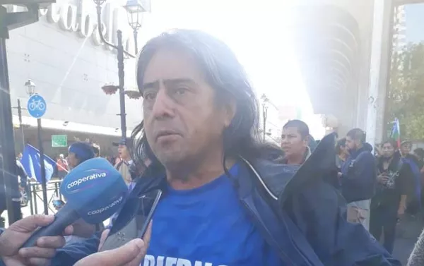 Aucán Huilcamán, líder de la organización chilena mapuche Consejo de Todas las Tierras Aucán Huilcamán, líder de la organización chilena mapuche Consejo de Todas las Tierras - Sputnik Mundo