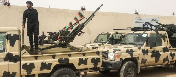 Militares bajo el mando del Gobierno en Tripoli - Sputnik Mundo