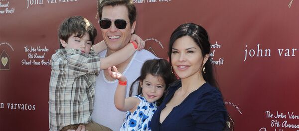 Lauren Sanchez junto a su esposo, Patrick Whitesell, en 2011 - Sputnik Mundo
