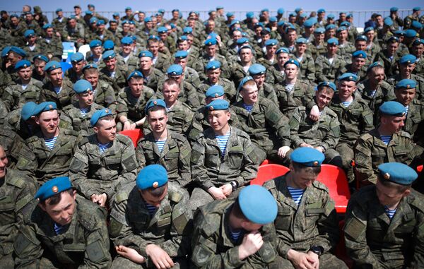 Rusia pone a prueba a su 'escuadra alada' - Sputnik Mundo