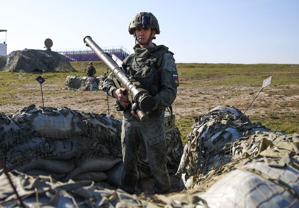 Rusia pone a prueba a su 'escuadra alada' - Sputnik Mundo