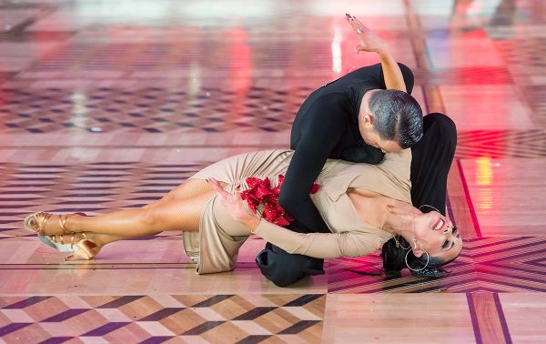 Emanuele Soldi y Elisa Nasato, bailarines italianos - Sputnik Mundo