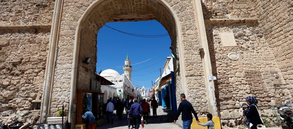 Los habitantes civiles en Trípoli, Libia Los habitantes civiles en Trípoli, Libia - Sputnik Mundo