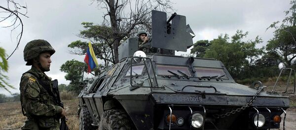 Militares colombianos de guardia en la frontera con Venezuela - Sputnik Mundo