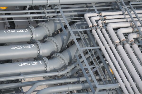 El imponente buque tanque ruso Mendeleev Prospect - Sputnik Mundo