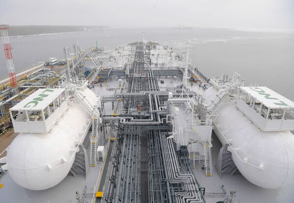 El imponente buque tanque ruso Mendeleev Prospect - Sputnik Mundo