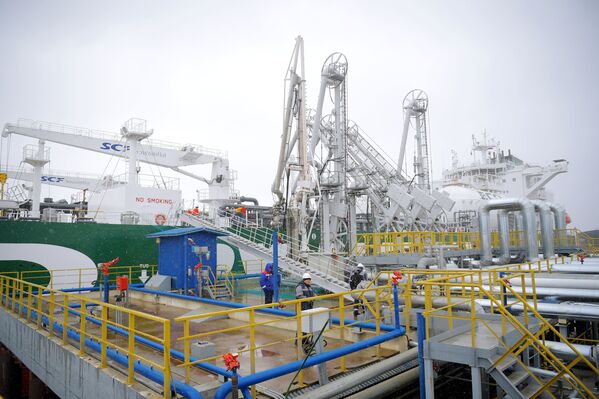 El imponente buque tanque ruso Mendeleev Prospect - Sputnik Mundo