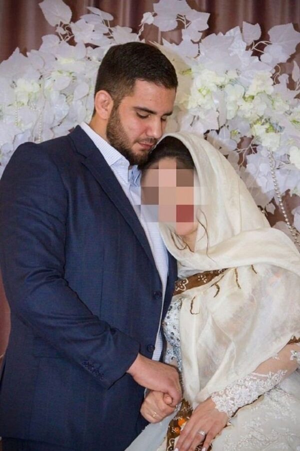 La esposa de Catriel no quiere revelar su rostro ni que su imagen sea pública - Sputnik Mundo