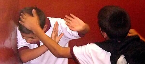 Un episodio de bullying - Sputnik Mundo