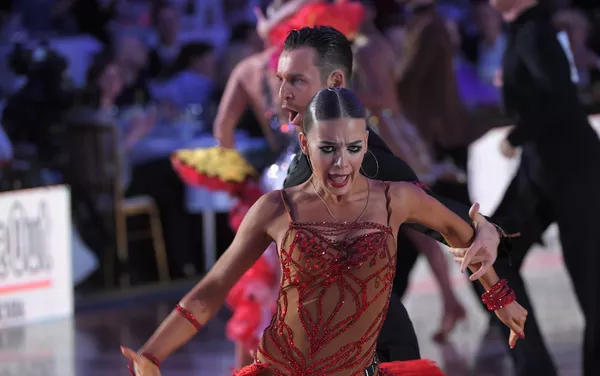 El Campeonato Europeo de Baile Deportivo Latino entre profesionales El Campeonato Europeo de Baile Deportivo Latino entre profesionales - Sputnik Mundo