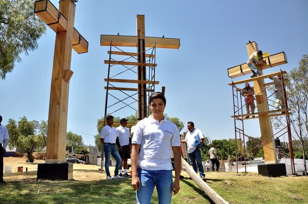 Juan Antonio Reyes, quien representará a Jesús de Nazareth, en su último recorrido previo a las actividades de Semana Santa en la alcaldía de Iztapalapa - Sputnik Mundo