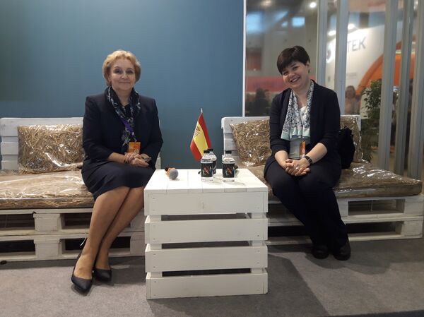 Olga Volosiuk (i) y Ekaterina Yúrchik Olga Volosiuk (i) y Ekaterina Yúrchik - Sputnik Mundo