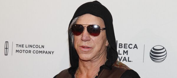 El actor estadounidense Mickey Rourke - Sputnik Mundo