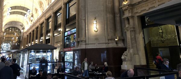 Interiores de la Galería Güemes de Buenos Aires - Sputnik Mundo