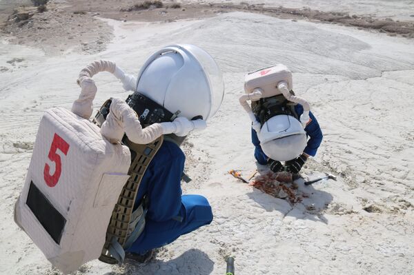 Una expedición de la MDRS - Sputnik Mundo