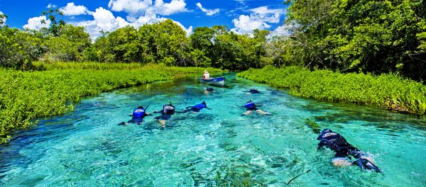Bonito, un destino de ecoturismo al suroeste de Brasil Bonito, un destino de ecoturismo al suroeste de Brasil - Sputnik Mundo