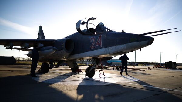 Un avión Su-25SM3 (archivo) - Sputnik Mundo