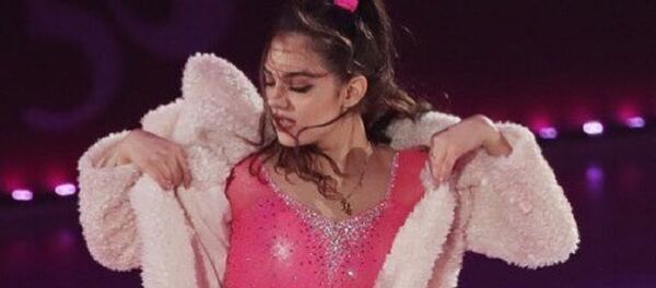 Evguéniya Medvédeva, patinadora artística rusa - Sputnik Mundo