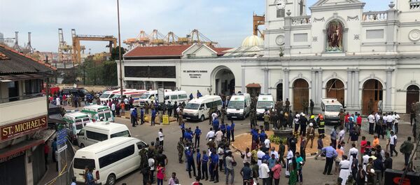 Militares cerca de la iglesia de San Antonio de Kochchikade en Colombo, Sri Lanka - Sputnik Mundo