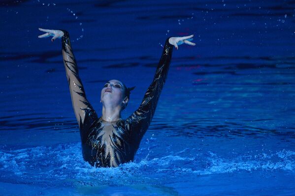 Elegancia y destreza: la gala de la Serie Mundial de Natación, en imágenes - Sputnik Mundo