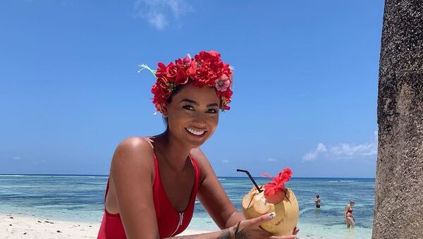 Camila Recabarren, modelo chilena Camila Recabarren, modelo chilena - Sputnik Mundo