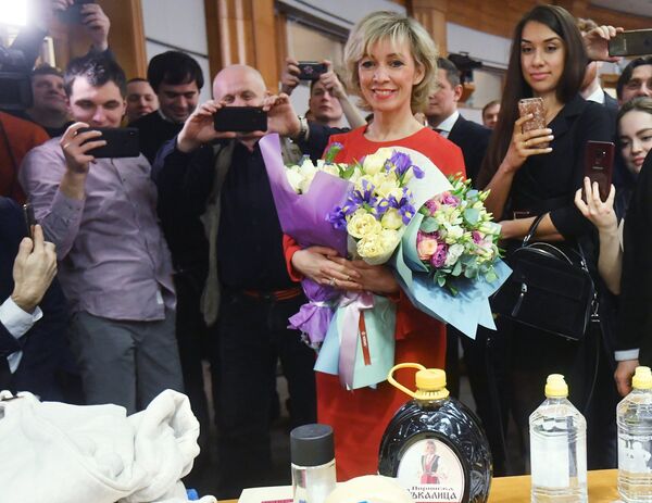 María Zajárova, portavoz del Ministerio de Exteriores de Rusia (43 años) - Sputnik Mundo