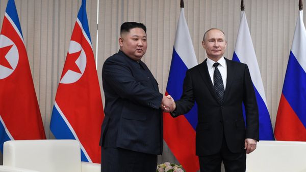 El líder de Corea del Norte, Kim Jong-un, y el presidente de Rusia, Vladímir Putin El líder de Corea del Norte, Kim Jong-un, y el presidente de Rusia, Vladímir Putin - Sputnik Mundo
