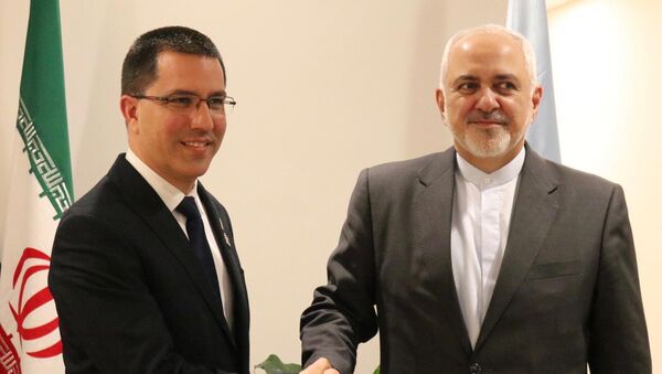 El canciller venezolano, Jorge Arreaza, y el canciller iraní, Mohamad Yavad Zarif El canciller venezolano, Jorge Arreaza, y el canciller iraní, Mohamad Yavad Zarif - Sputnik Mundo