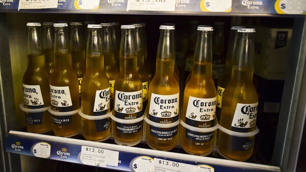 Corona, cerveza mexicana - Sputnik Mundo