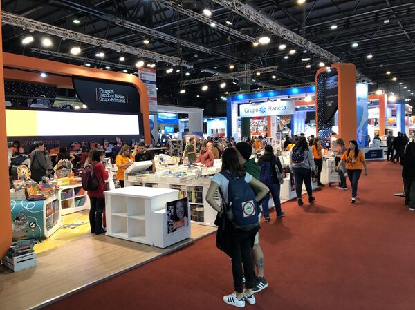 La 45º edición de la Feria Internacional del Libro - Sputnik Mundo
