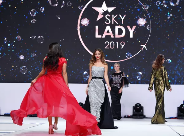 El certamen Sky Lady 2019 corona a la azafata más bella El certamen Sky Lady 2019 corona a la azafata más bella - Sputnik Mundo