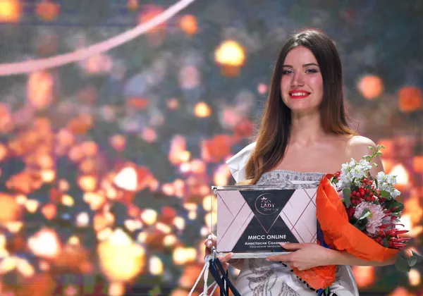 El certamen Sky Lady 2019 corona a la azafata más bella El certamen Sky Lady 2019 corona a la azafata más bella - Sputnik Mundo