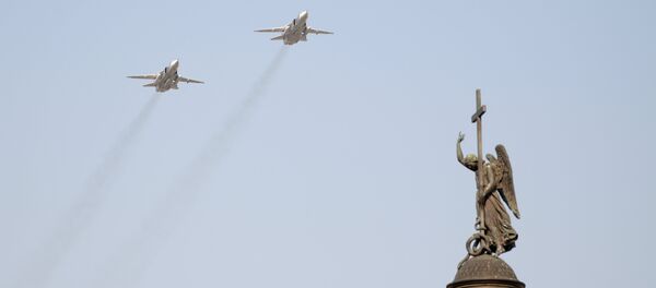 El ensayo del desfile del Día de la Victoria en San Petersburgo - Sputnik Mundo