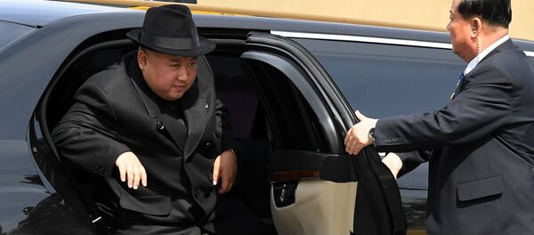 El líder norcoreano, Kim Jong-un, durante su visita a Vladivostok (Rusia) - Sputnik Mundo